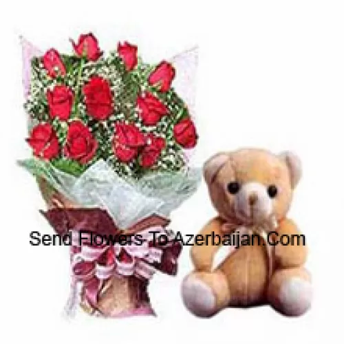 Bouquet aus 11 roten Rosen mit Füllern und einem kleinen niedlichen Teddybär